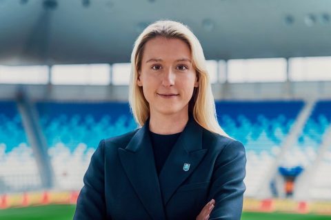 Alexandra Vegh Alexandra Vegh