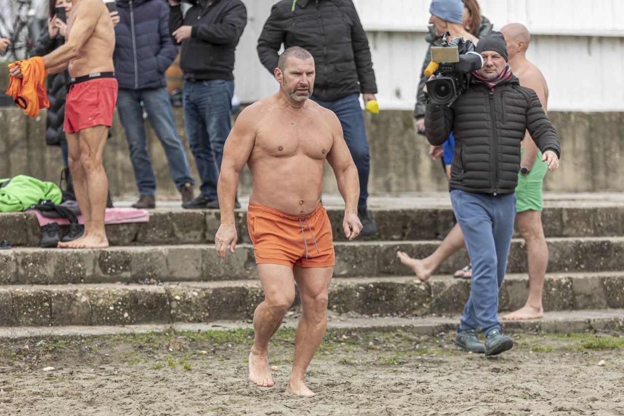 Bozicno_kupanje_26_12_2025