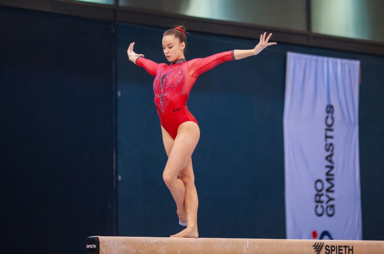 Christina Zwicker Christina Zwicker