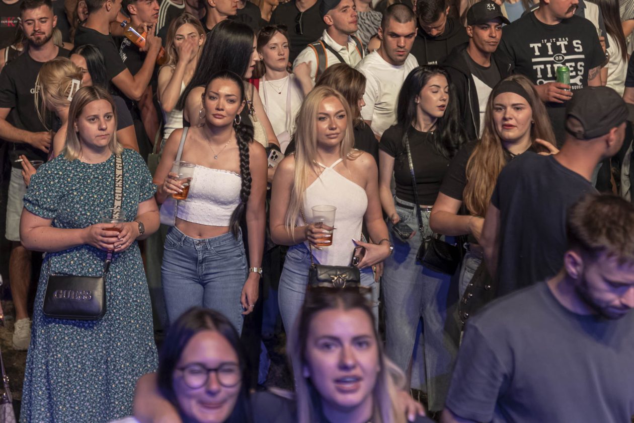 Connect i Colonia na roštiljadi Connect i Colonia na roštiljadi