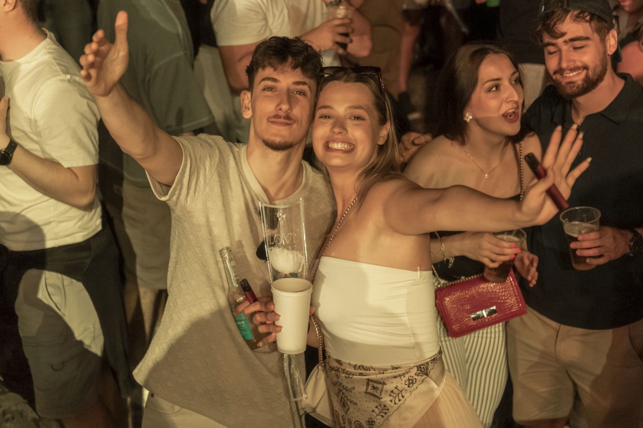 Connect i Colonia na roštiljadi Connect i Colonia na roštiljadi