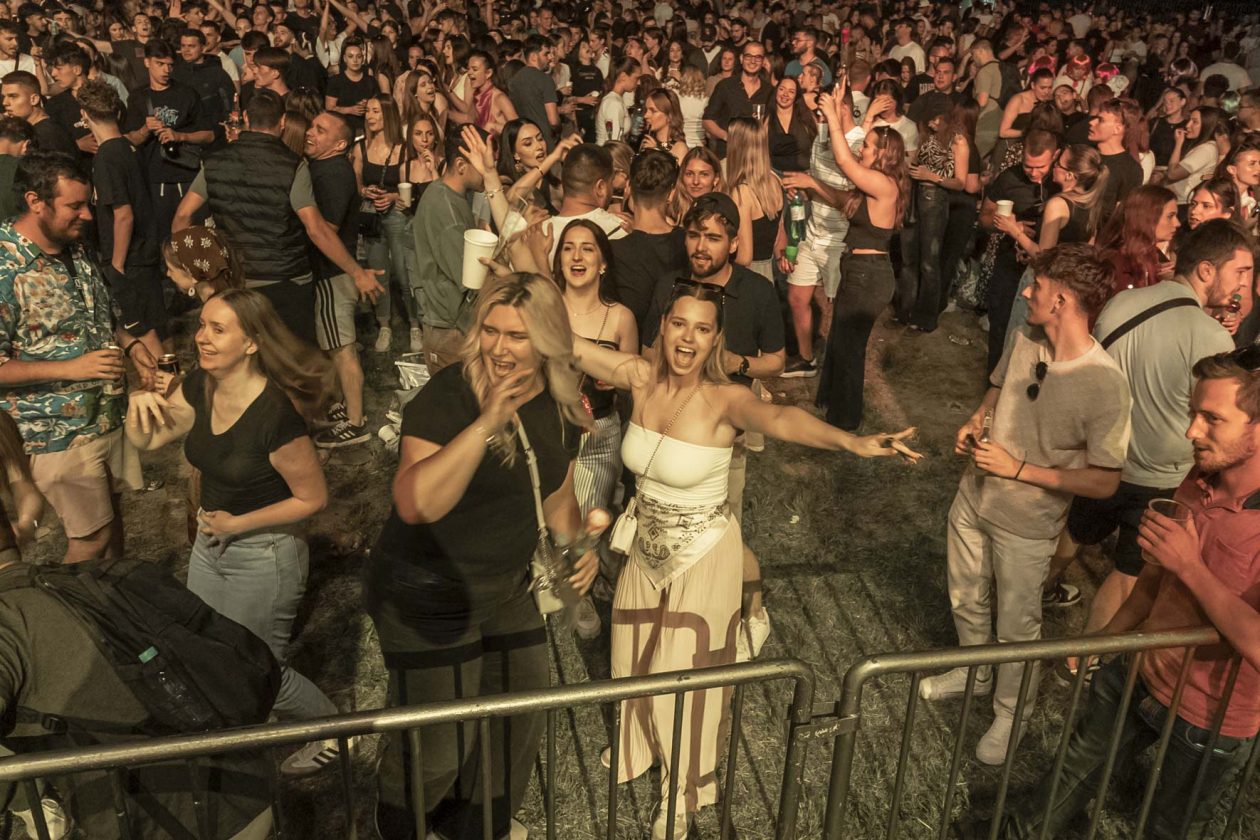 Connect i Colonia na roštiljadi Connect i Colonia na roštiljadi