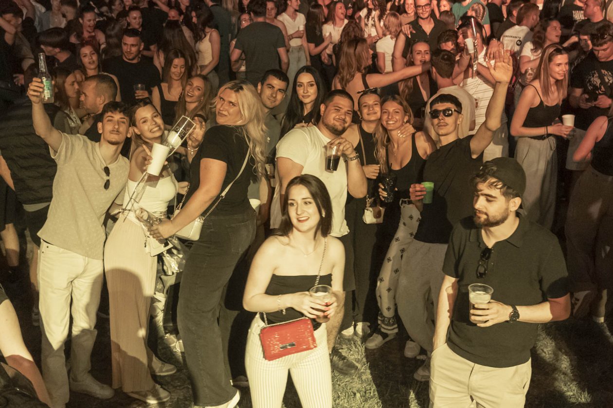 Connect i Colonia na roštiljadi Connect i Colonia na roštiljadi