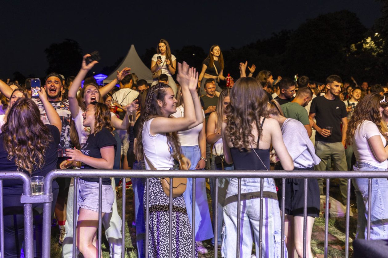 Connect i Colonia na roštiljadi Connect i Colonia na roštiljadi