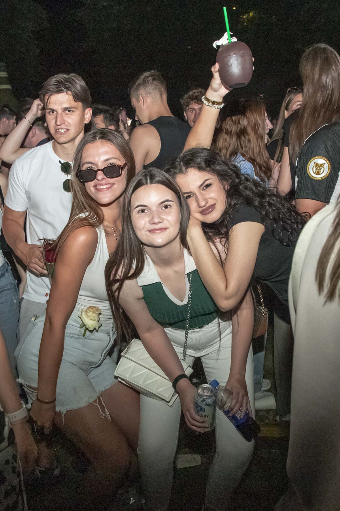 Connect i Colonia na roštiljadi Connect i Colonia na roštiljadi