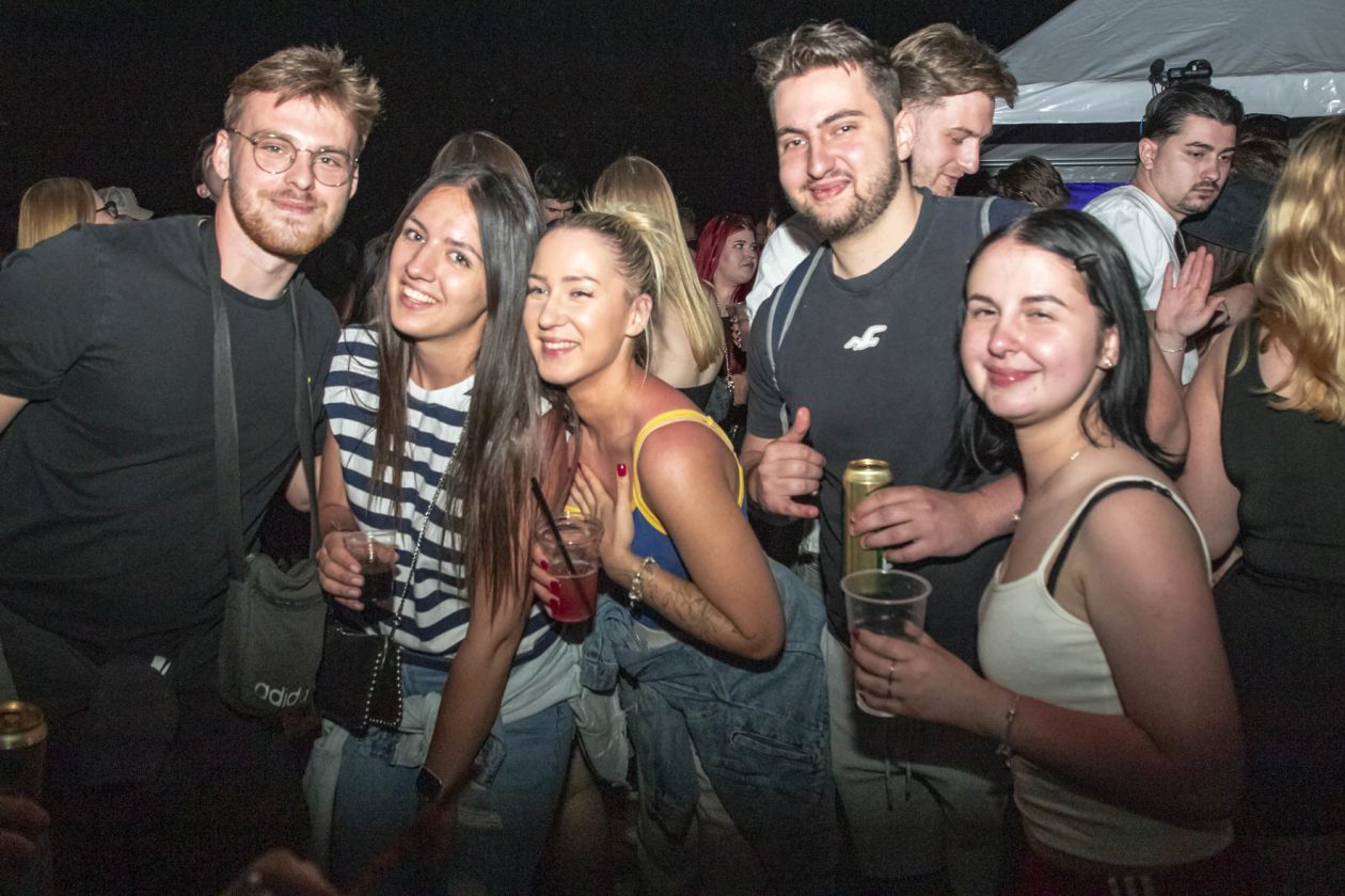 Connect i Colonia na roštiljadi Connect i Colonia na roštiljadi