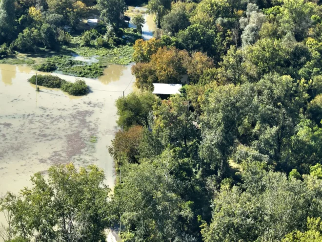 Batina, pripreme za dolazak vodnog vala Batina, pripreme za dolazak vodnog vala