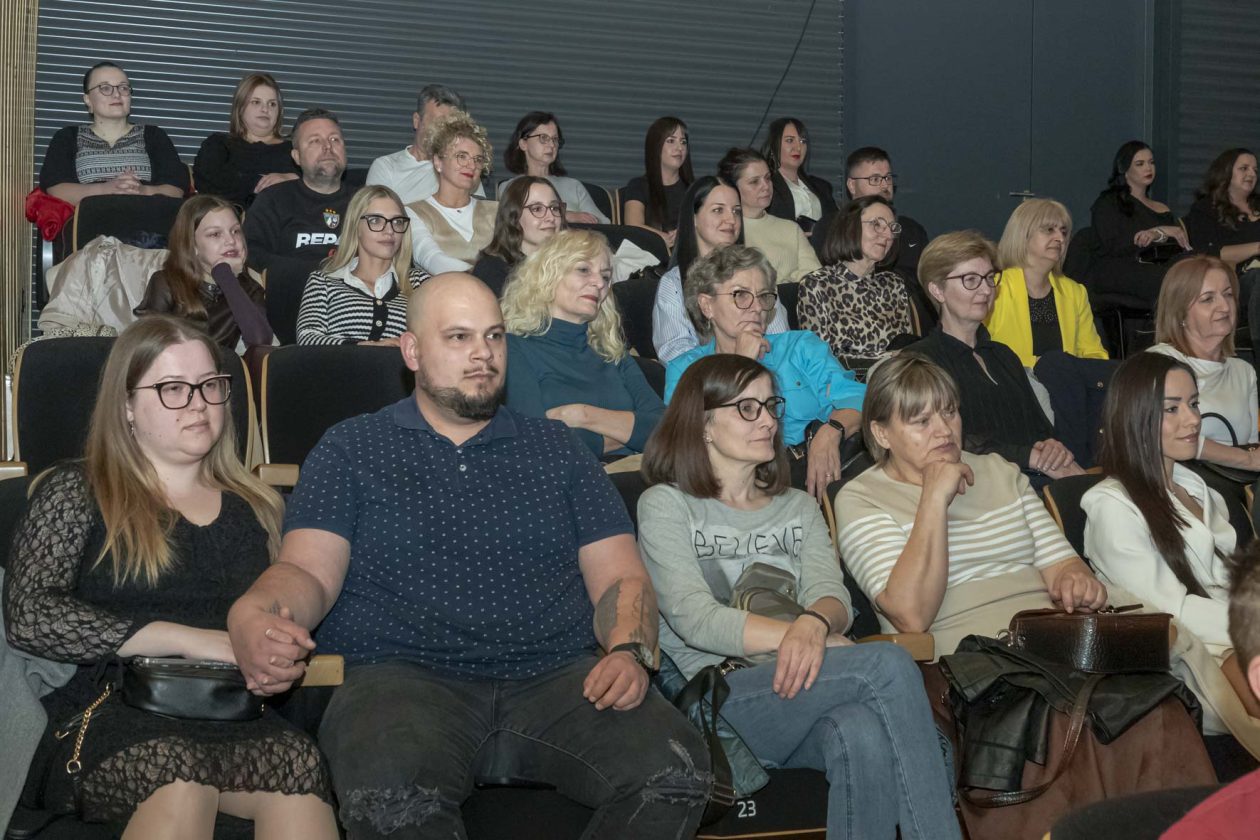 TS Lege u Kulturnom centru