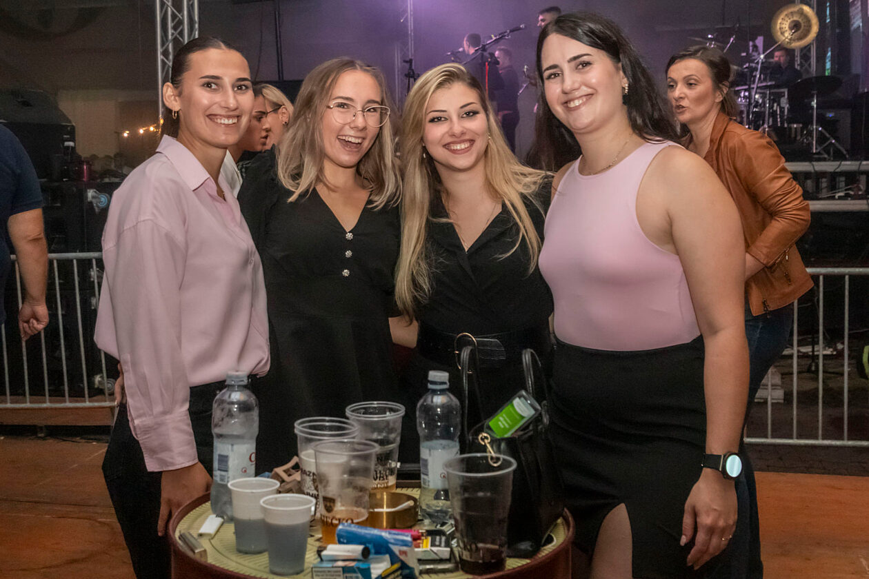 Dani prvog hrvatskog piva 2025 – Lexington band Dani prvog hrvatskog piva 2025 – Lexington band