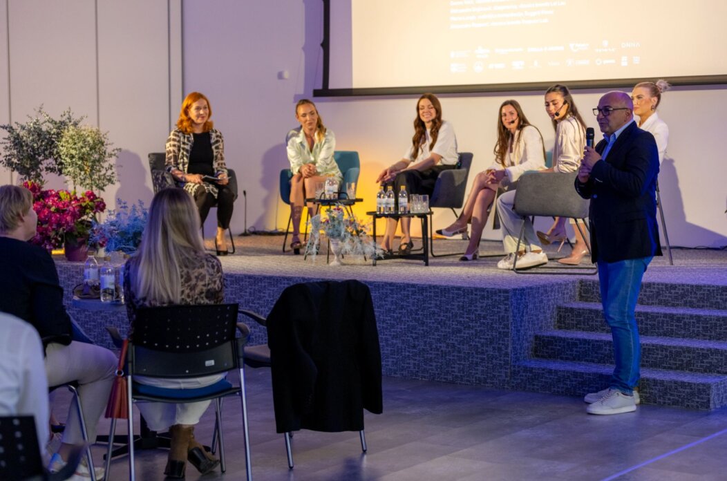Donna Vekić, Aleksandra Dojčinović, Marta Longin, Alesssandra Reppucci, Sunčica Oberman Peterka, Igor Vekić