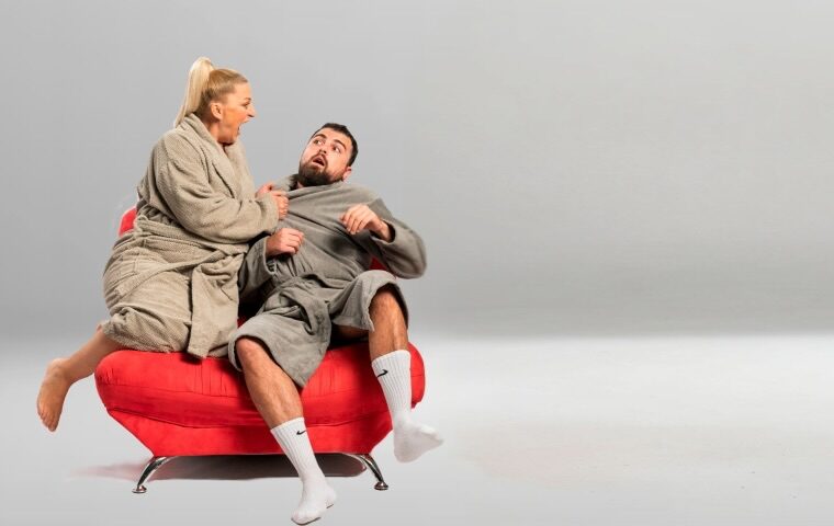 Facetune_15-07-2025-15-36-40 Facetune_15-07-2025-15-36-40