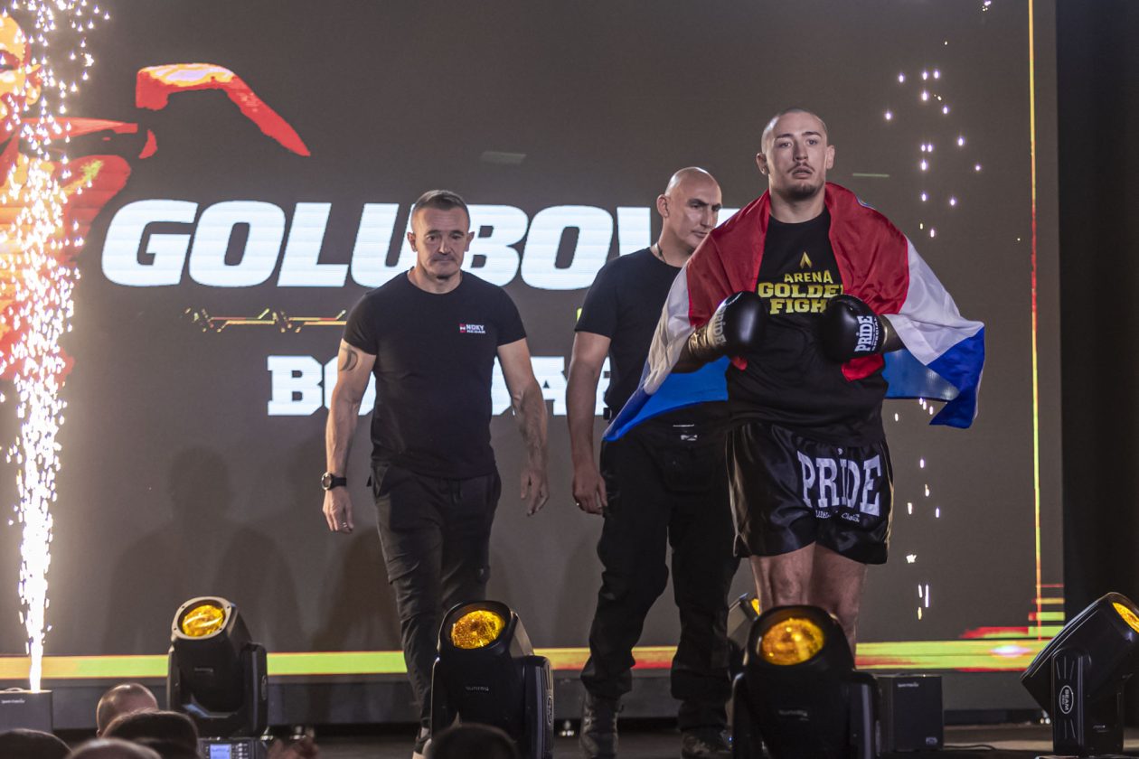 Arena Golden Fight 11