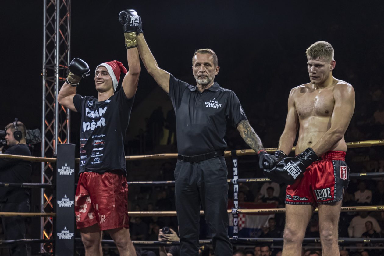 Arena Golden Fight 11