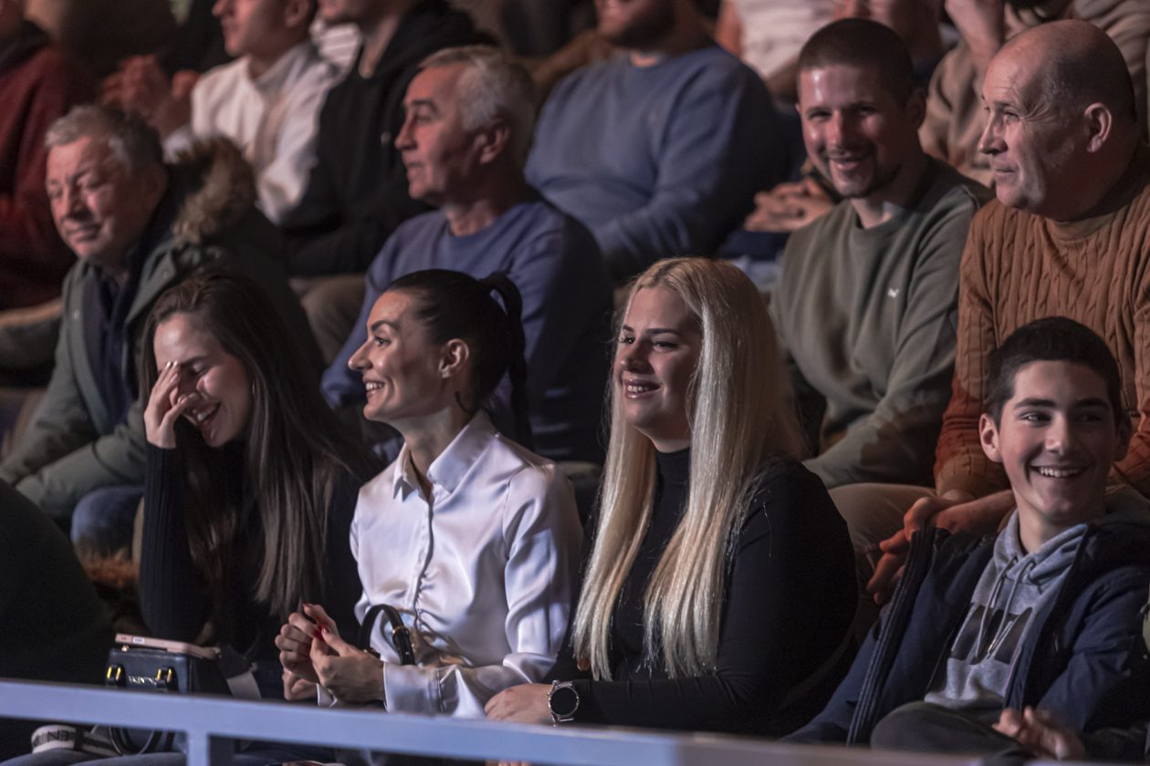 Arena Golden Fight 11