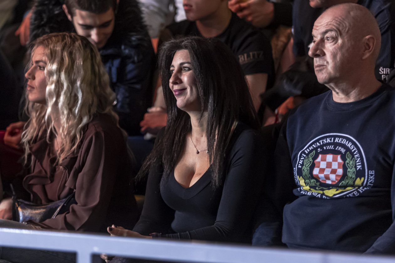 Arena Golden Fight 11