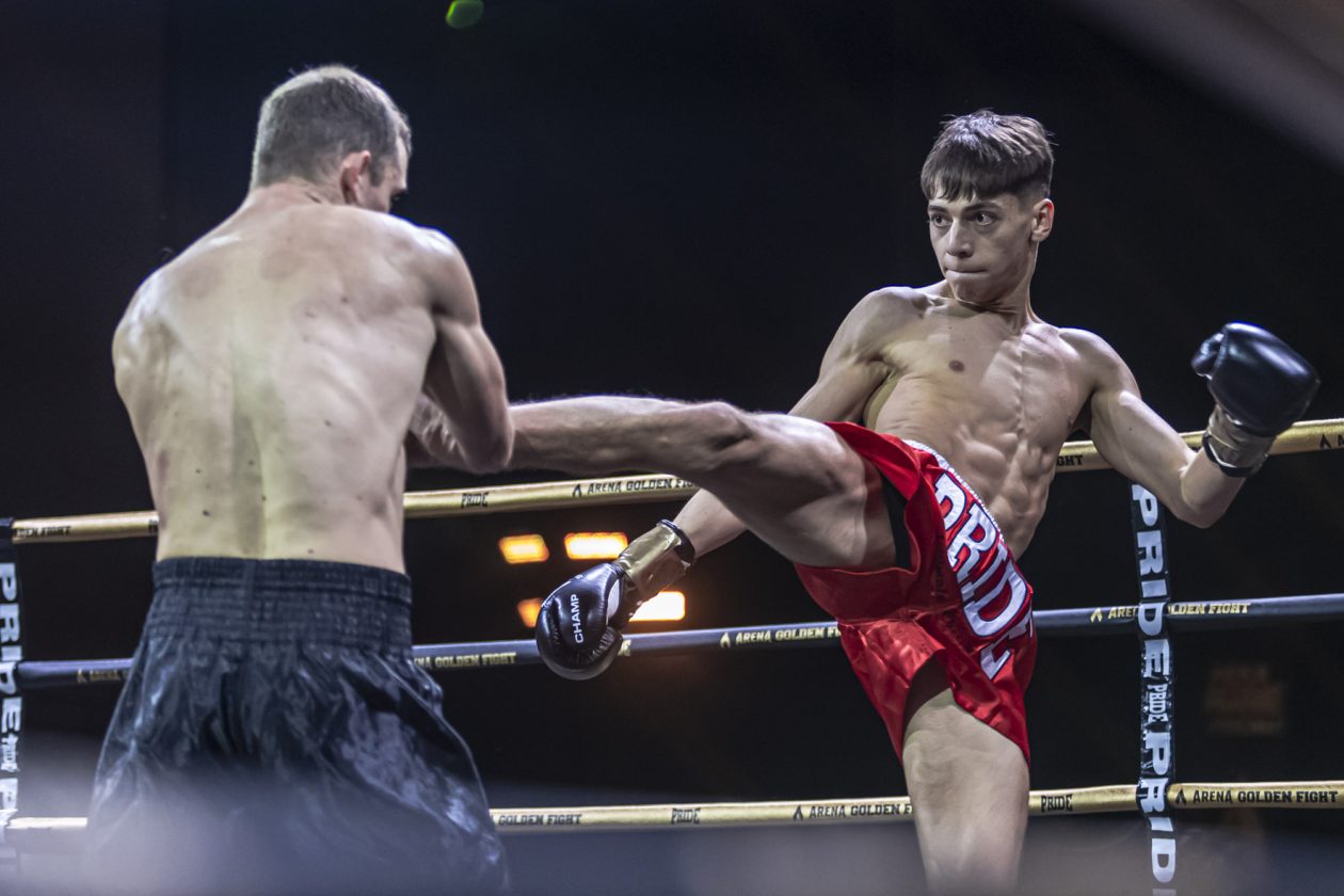 Arena Golden Fight 11