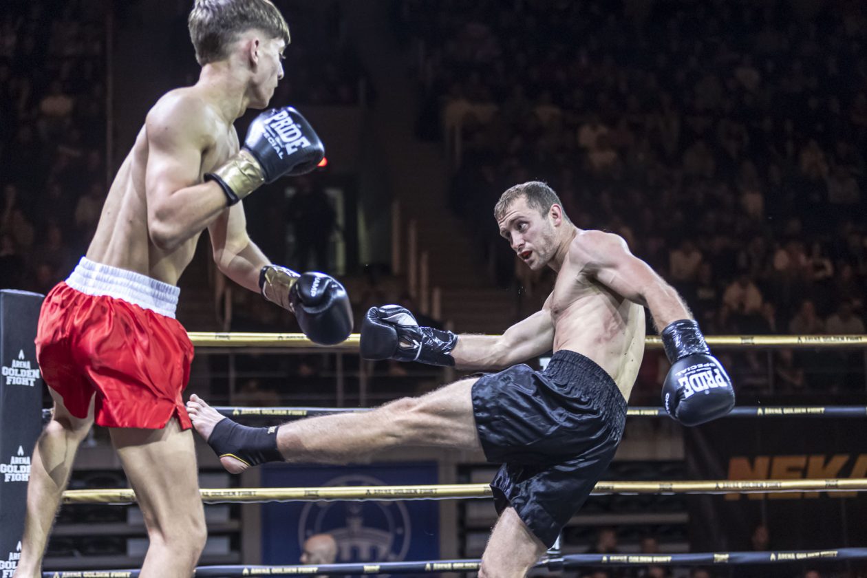 Arena Golden Fight 11