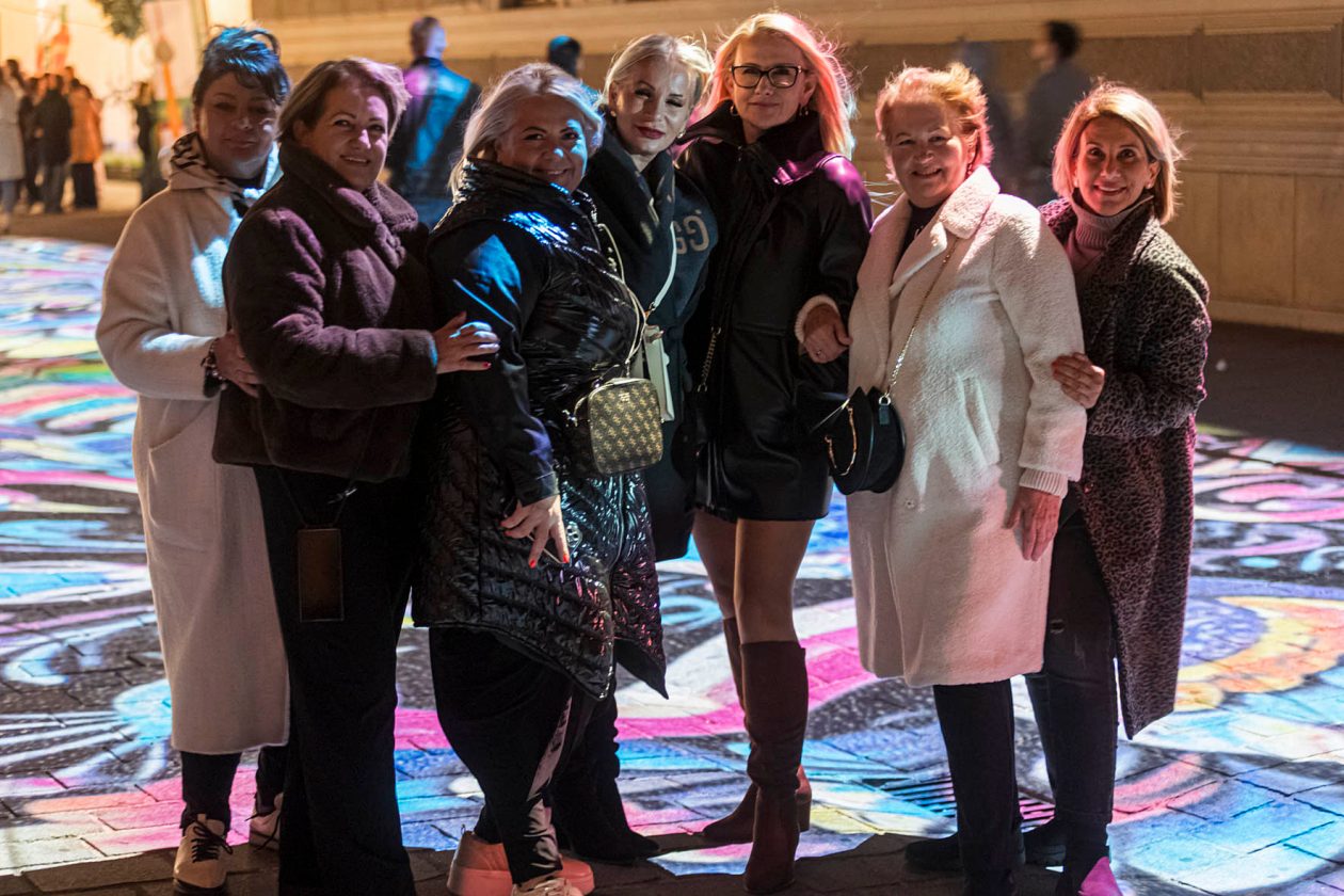 HeadOnEast_04_10_2025