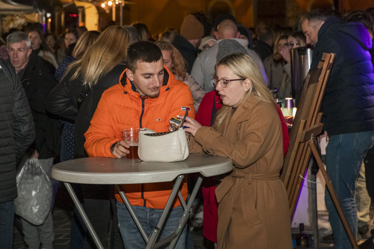 HeadOnEast_04_10_2025