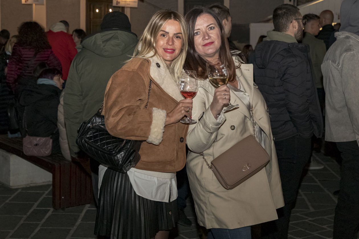 HeadOnEast_04_10_2025