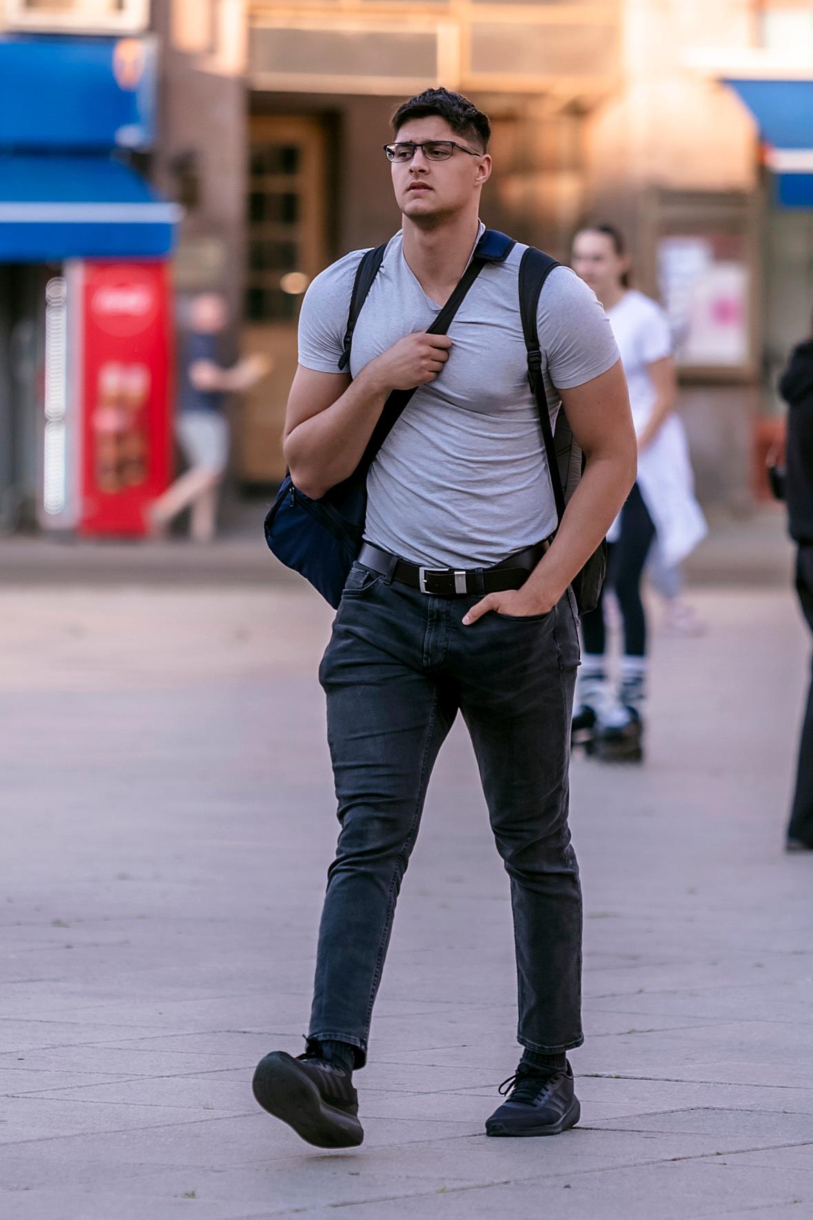 Lege dana travanj 2025. Lege dana travanj 2025.