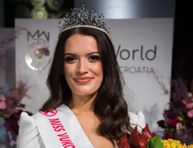 MIA RAPIĆ