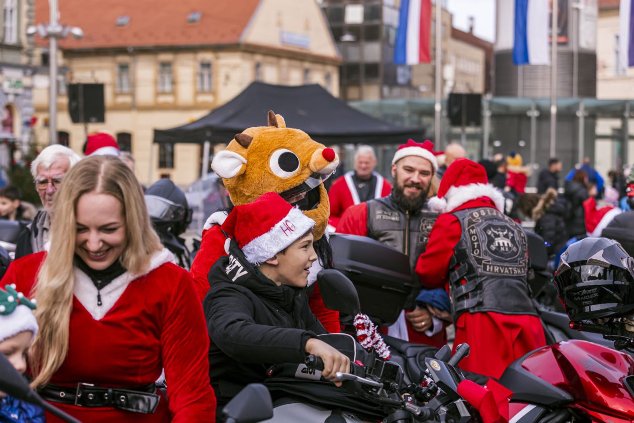 Motomrazovi 2025. Motomrazovi 2025.