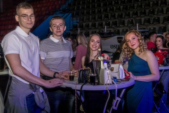 Studentska brucošijada uz koncert Nataše Bekvalac