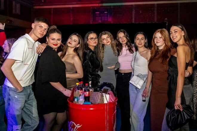 Studentska brucošijada uz koncert Nataše Bekvalac