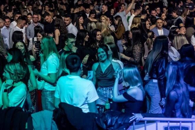 Studentska brucošijada uz koncert Nataše Bekvalac