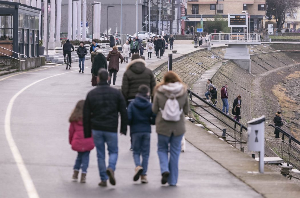 nedjeljnja šetnja nedjeljnja šetnja