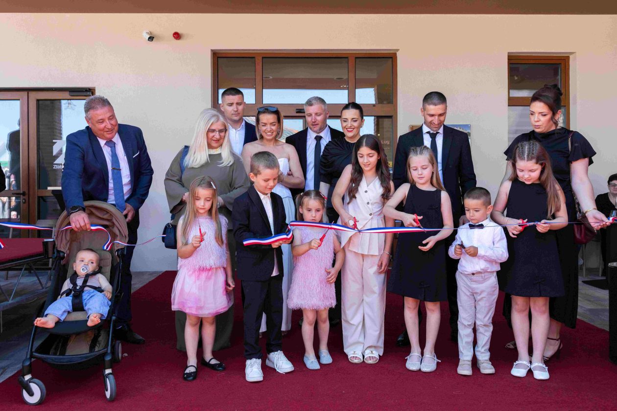 Zlatni lug/Obitelj Pandžić