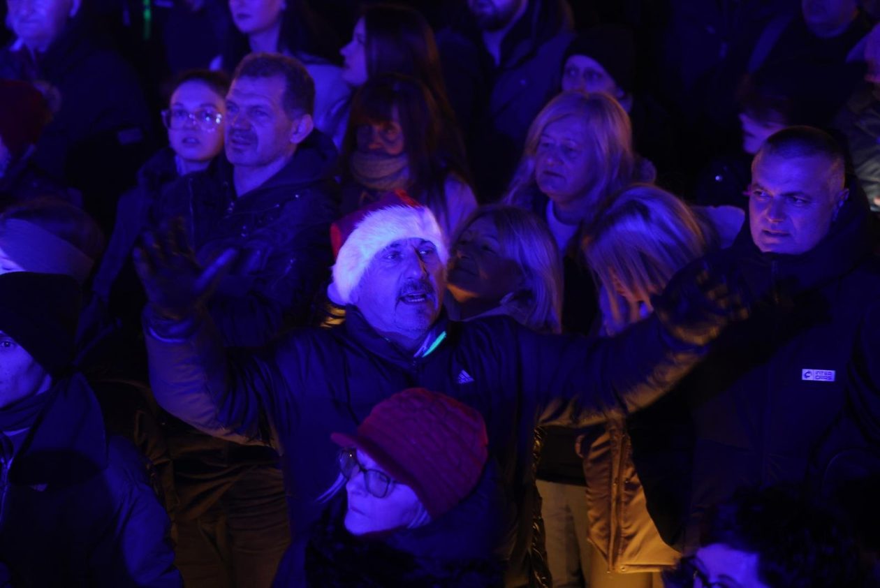 PXL_010126_144112525