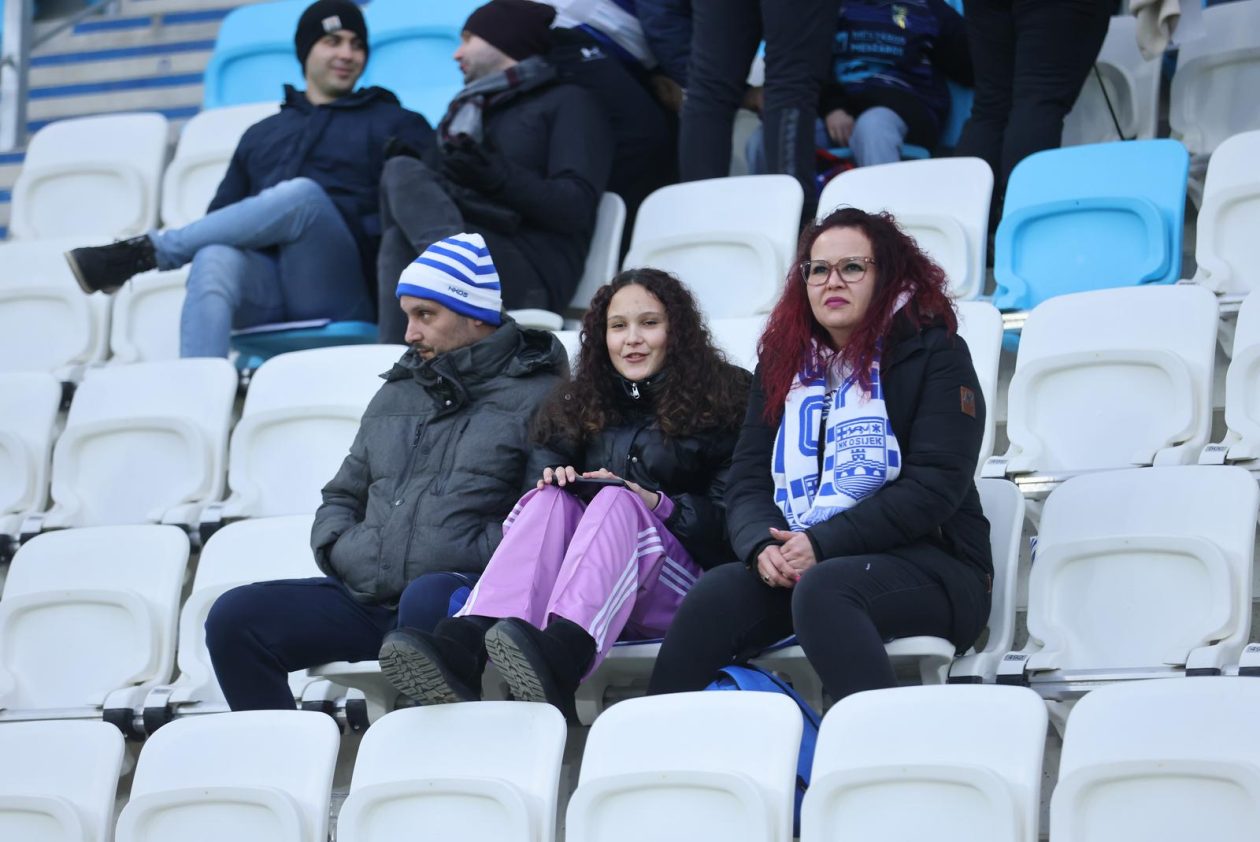 Osijek i Rijeka sastali se u 20. kolu SuperSport HNL-a Osijek i Rijeka sastali se u 20. kolu SuperSport HNL-a