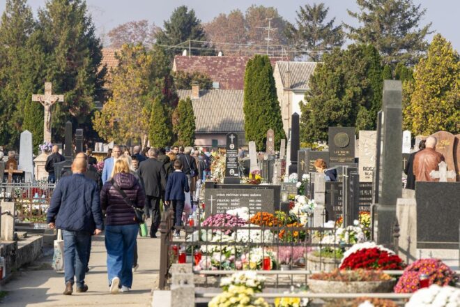 Svi sveti na osječkim grobljima 2024.