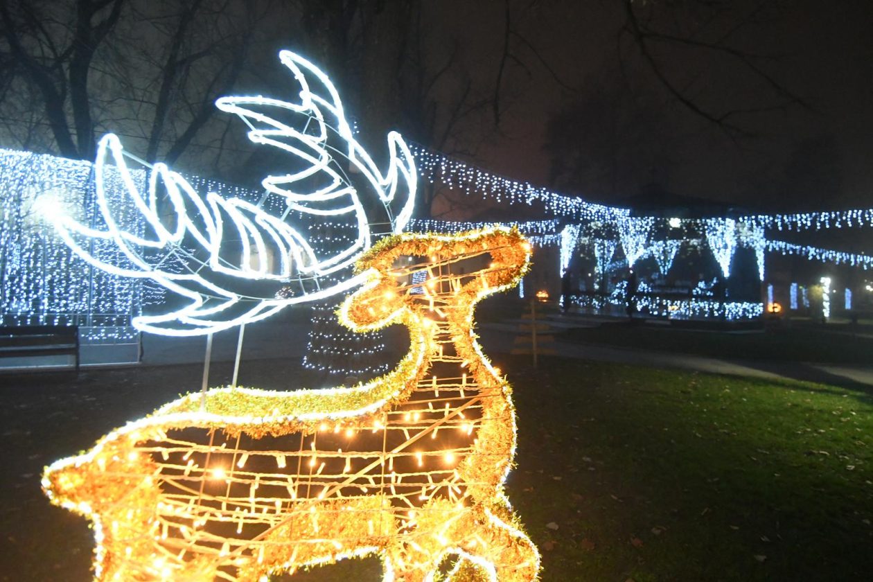 Advent u Slatini 2025. Advent u Slatini 2025.