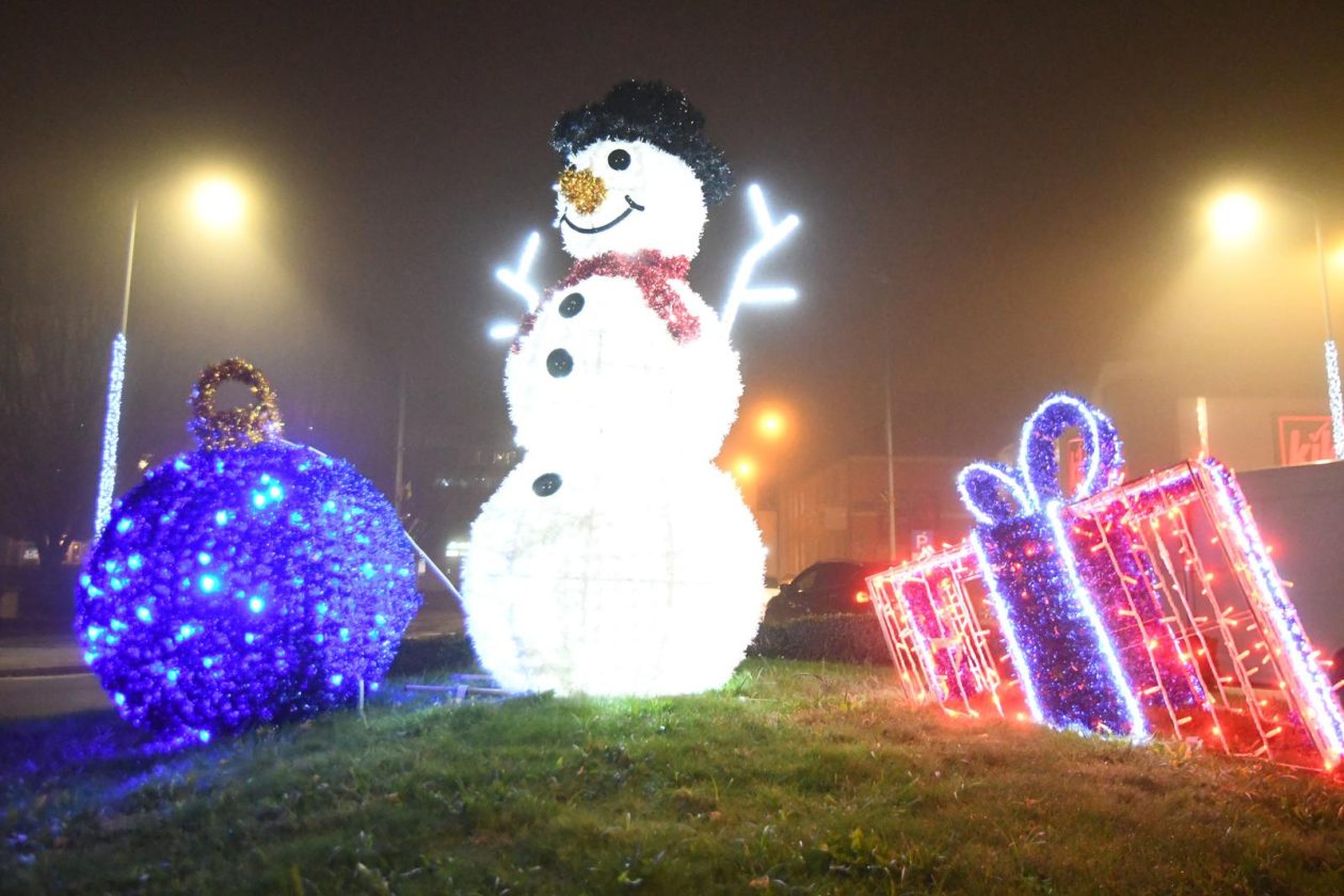 Advent u Slatini 2025. Advent u Slatini 2025.