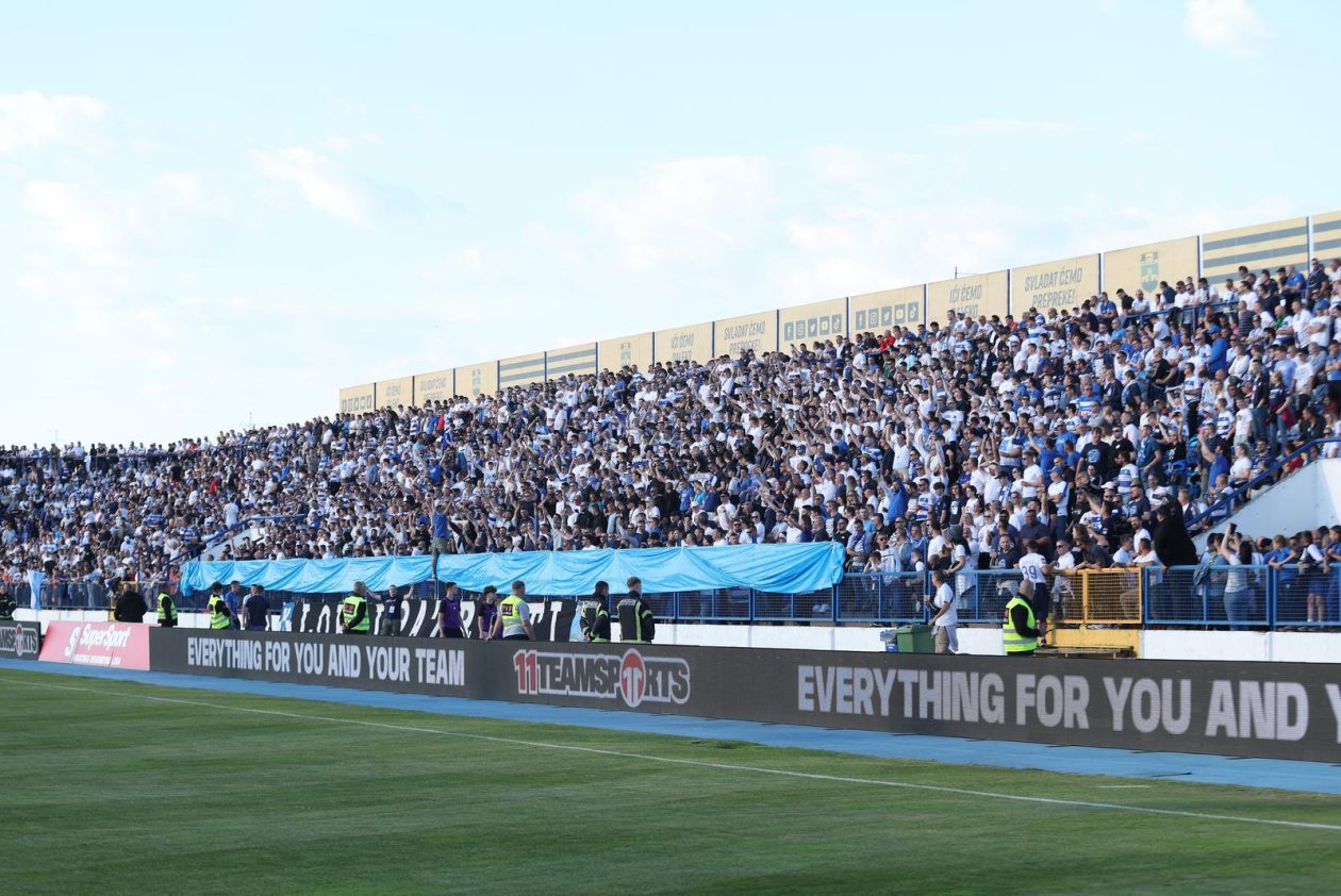 Stadion Gradski vrt: HNK Vukovar 1991 – NK Osijek