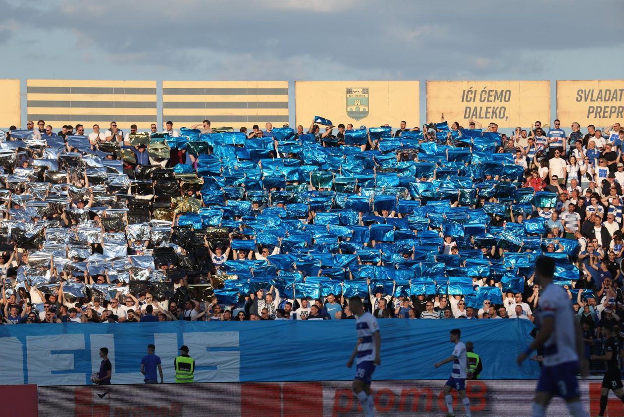 Stadion Gradski vrt: HNK Vukovar 1991 – NK Osijek