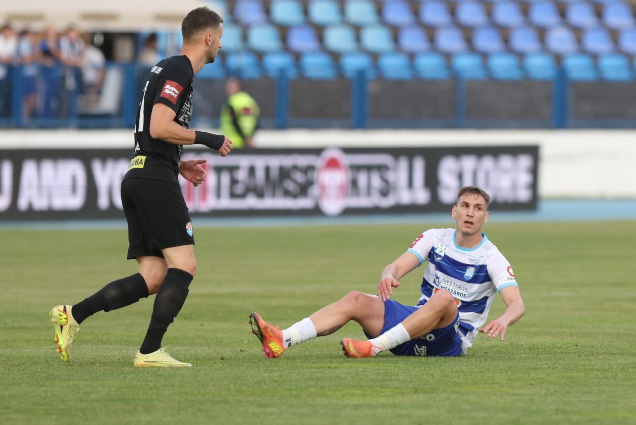 Stadion Gradski vrt: HNK Vukovar 1991 – NK Osijek