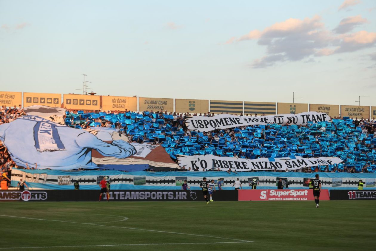 Stadion Gradski vrt: HNK Vukovar 1991 – NK Osijek