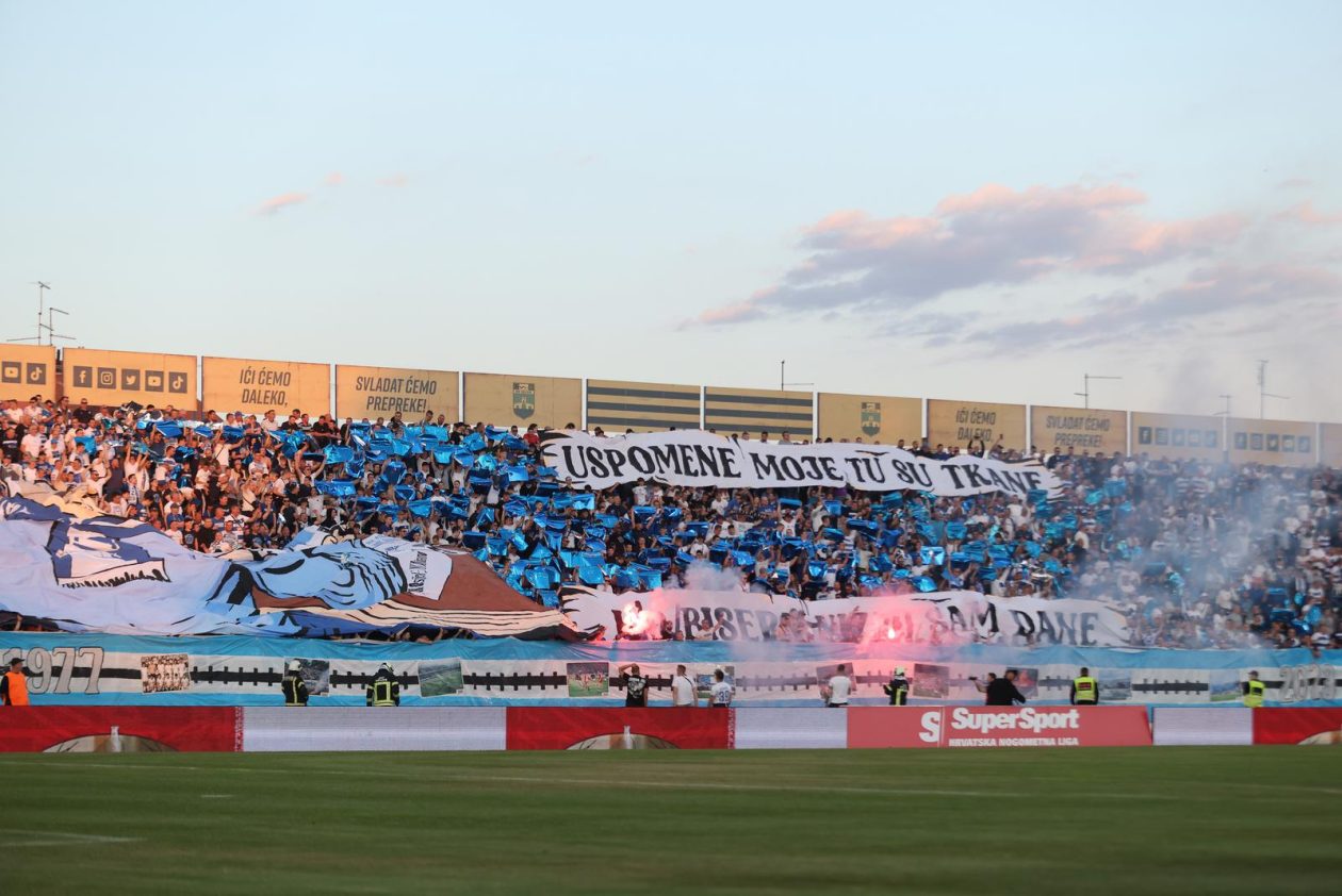 Stadion Gradski vrt: HNK Vukovar 1991 – NK Osijek