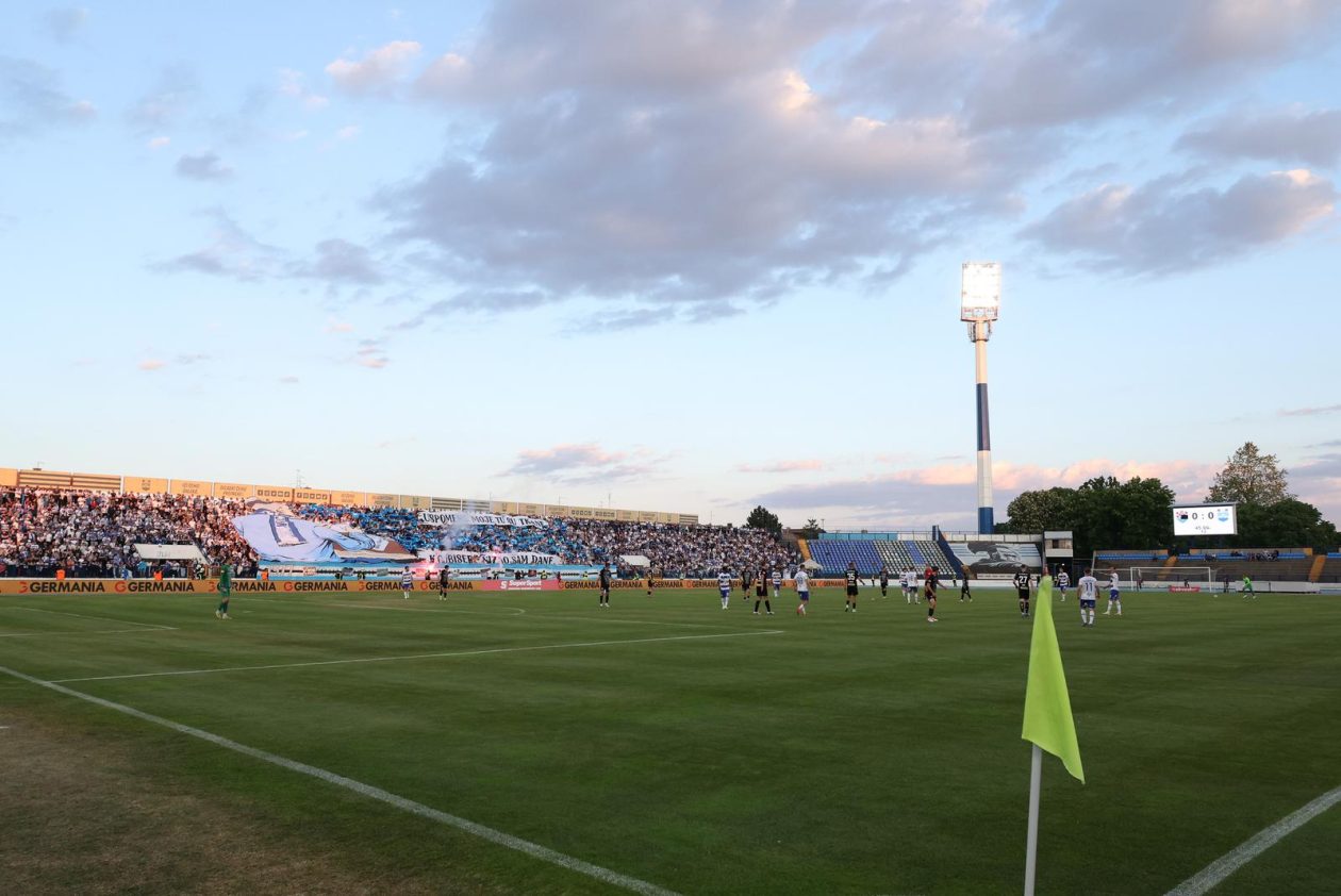 Stadion Gradski vrt: HNK Vukovar 1991 – NK Osijek