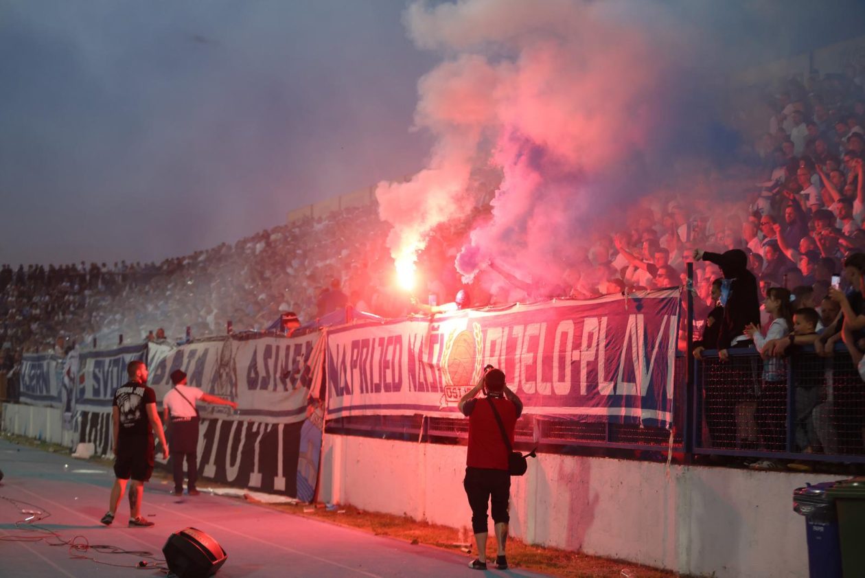 Stadion Gradski vrt: HNK Vukovar 1991 – NK Osijek