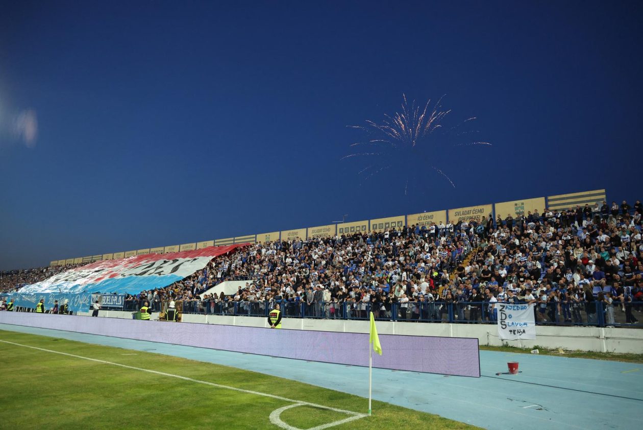 Stadion Gradski vrt: HNK Vukovar 1991 – NK Osijek