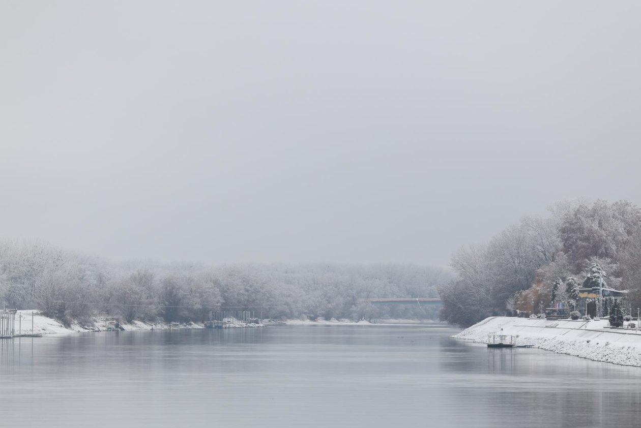 PXL_030126_144167753 PXL_030126_144167753