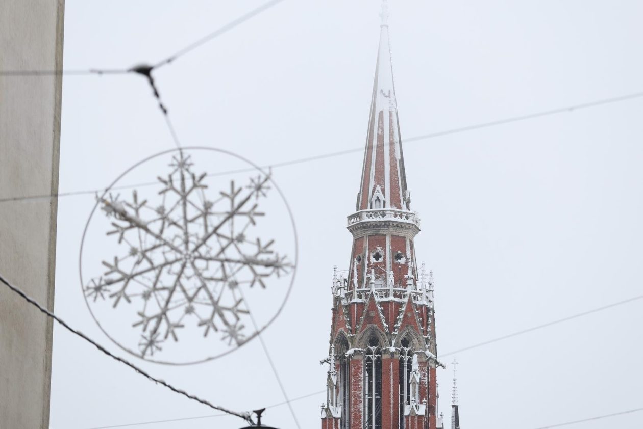 PXL_030126_144167771 PXL_030126_144167771