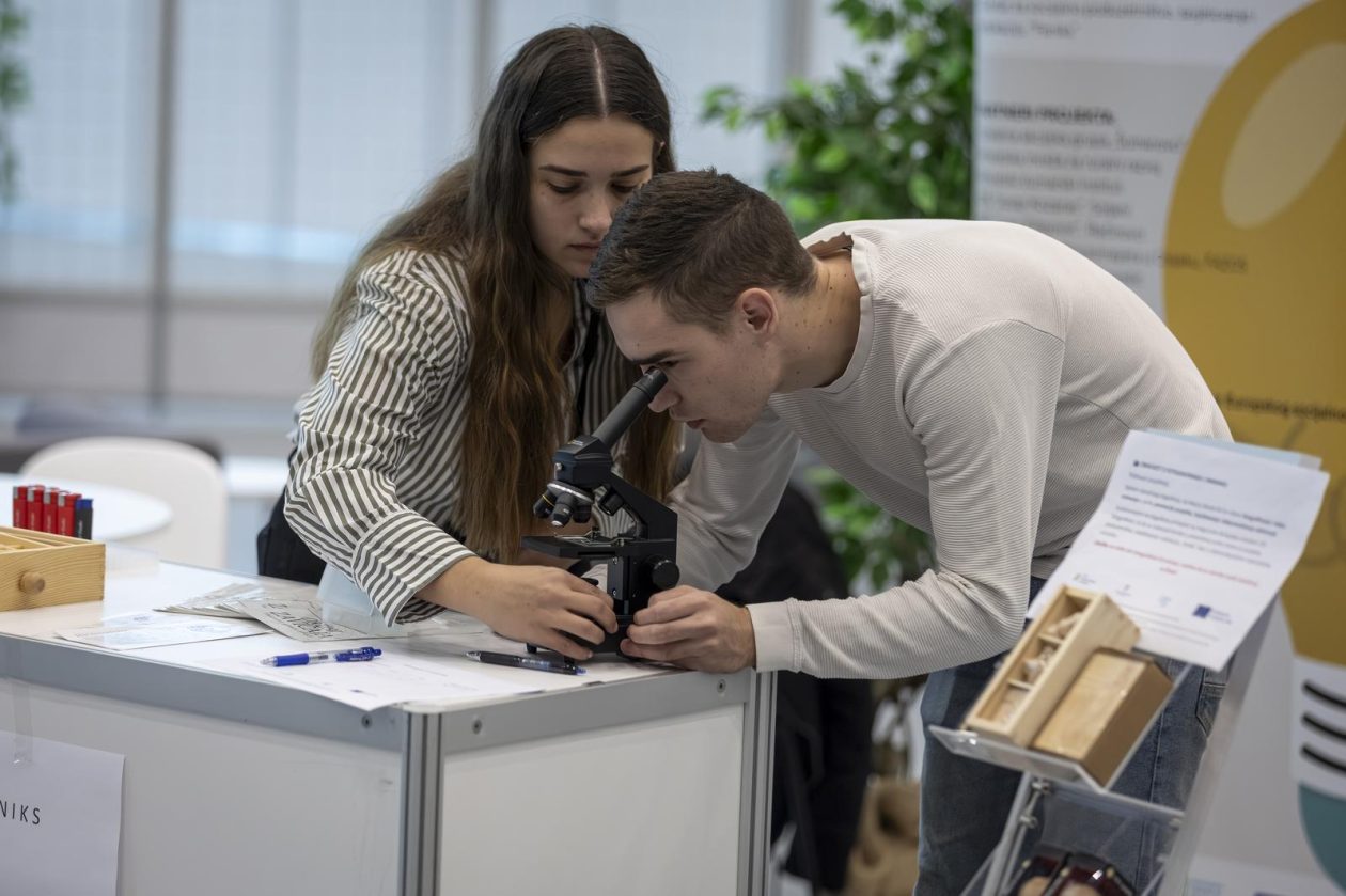 Osijek: Treće izdanje Green Matrix Summita, dvodnevno događanje posvećeno održivim rješenjima, zelenoj i digitalnoj tranziciji Osijek: Treće izdanje Green Matrix Summita, dvodnevno događanje posvećeno održivim rješenjima, zelenoj i digitalnoj tranziciji