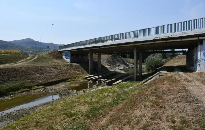 Presušila rijeka Orljava u Požegi 2024.