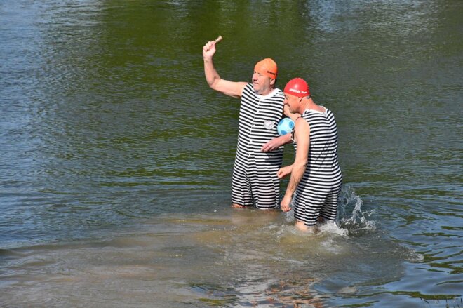 Davor: Opatijski kukali po prvi puta u Slavoniji na kupanju u rijeci Savi Davor: Opatijski kukali po prvi puta u Slavoniji na kupanju u rijeci Savi